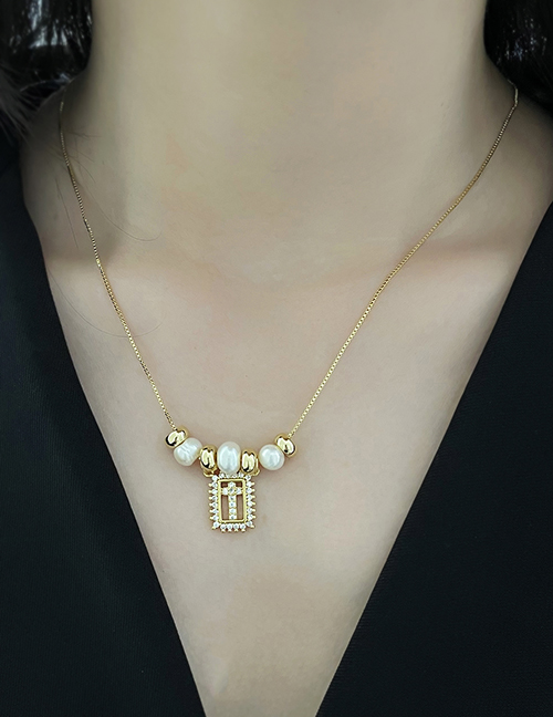 Fashion Gold Bronze Zircon Pearl Cross Pendant Beaded Necklace  Copper Inlaid Zircon