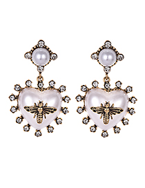 Fashion White Alloy Resin Diamond Heart Earrings