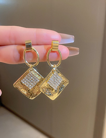 Fashion Gold Irregular Ruffled Diamond Diamond Drop Earrings